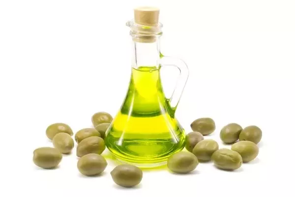 Best Foods for Beautiful Skin, Olives & Olive oil